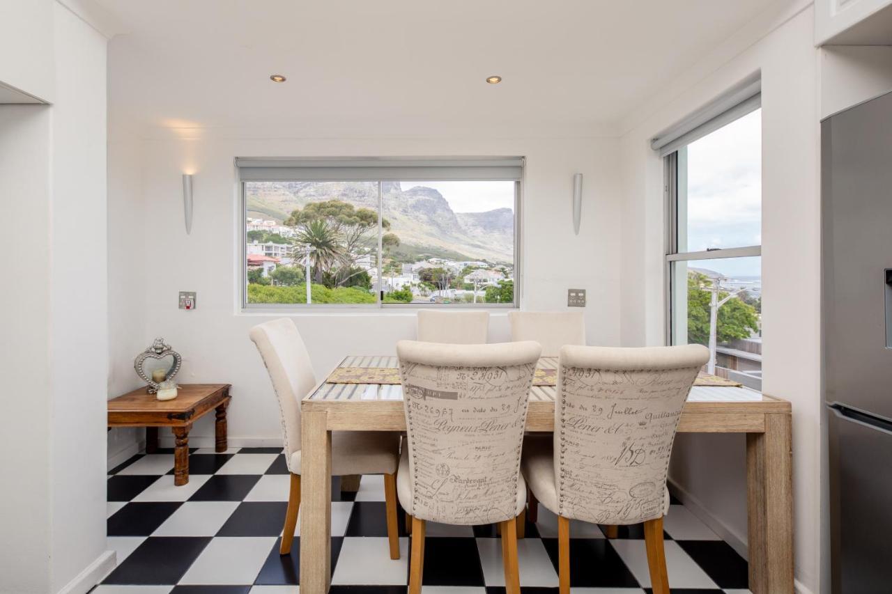 Indigo Bay - The Bay * Cape Town